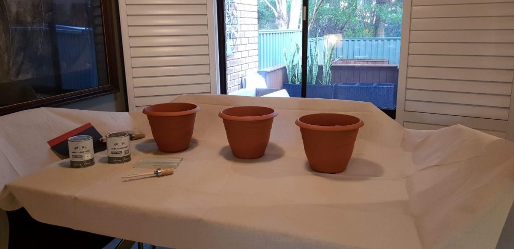 Plastic pots made to look so different with chalk paint