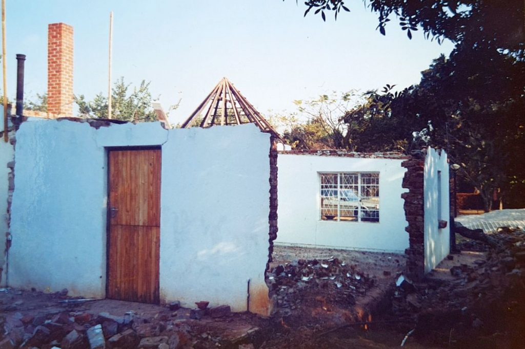 Tynwald thatched house during renovation