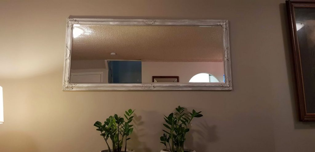Mirror frame freshened with chalk paint