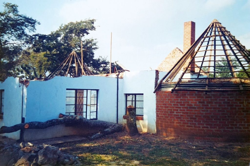 Tynwald thatched house during renovation