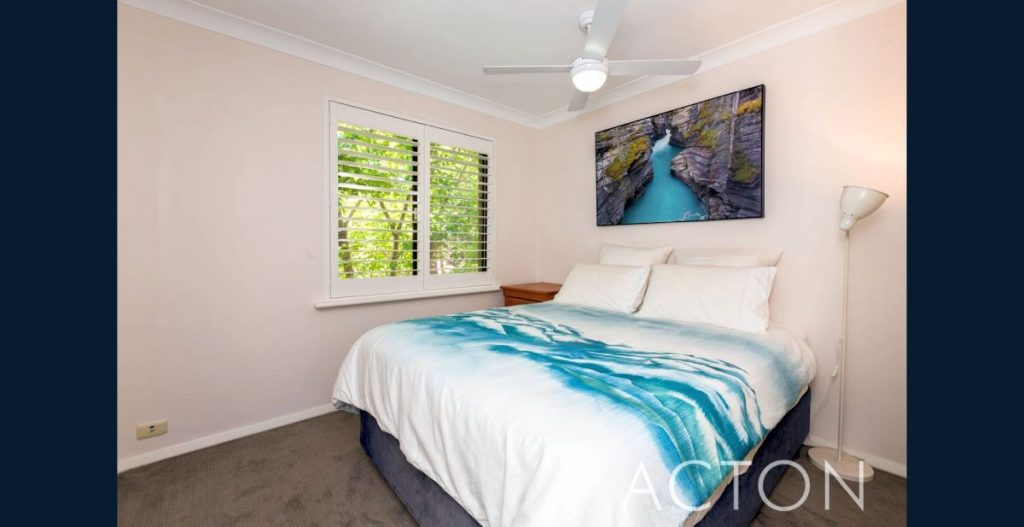 Second bedroom before
