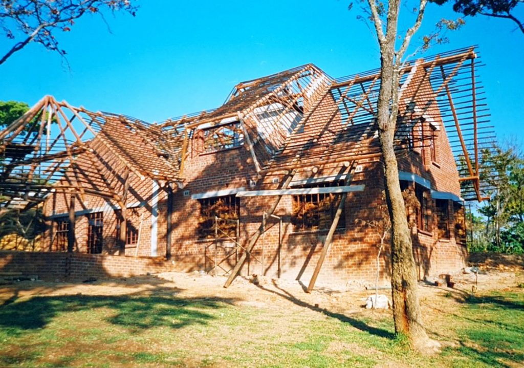 roof timbers are well under way on thatched-house build