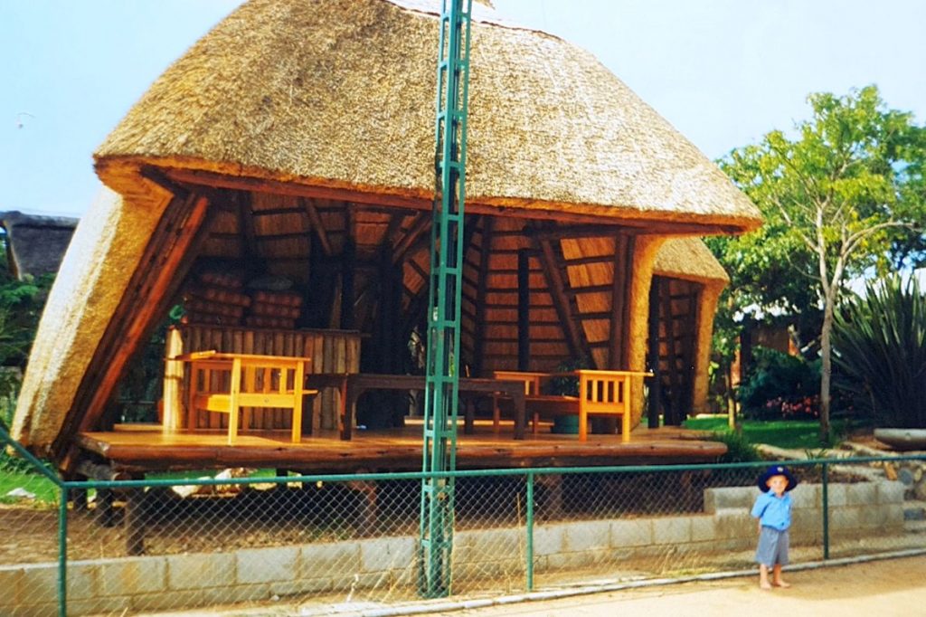 tennis pavillion