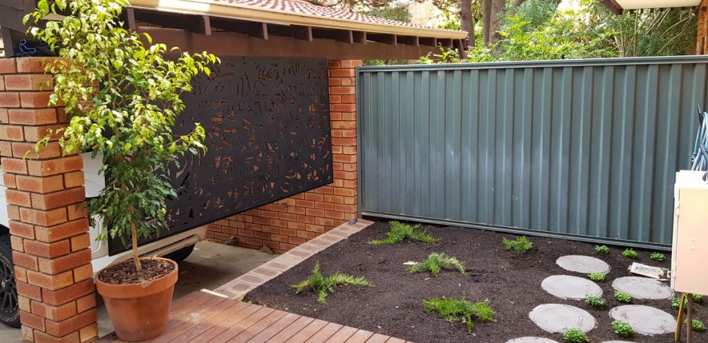 Matrix screen and garden
