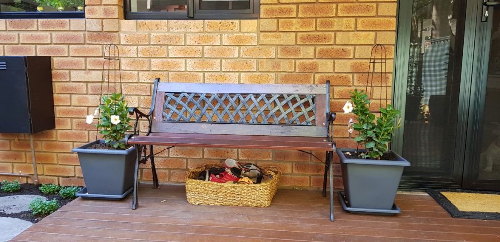 Decorative bench