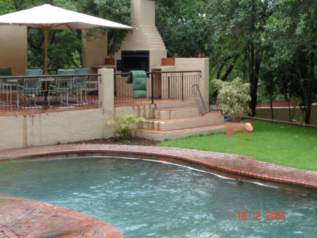 Outdoor BBQ and pool