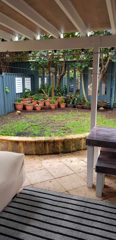 Pot garden