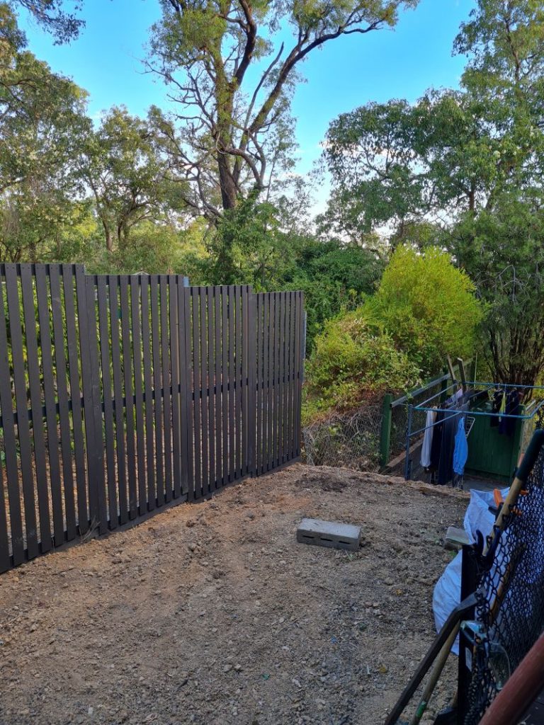 Ekodeck garden screen
